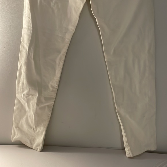 White Ripped Hollister Jeans NWT Size 32 x 30 - Picture 5 of 9